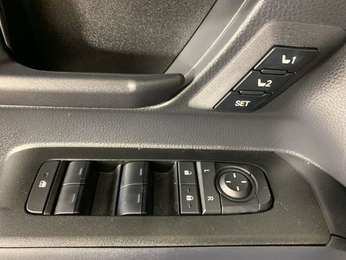 Used 2025 Toyota 4Runner TRD Sport Premium AWD/4WD image 17