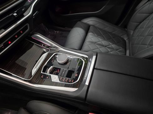 Used 2025 BMW X6 xDrive40i image 26