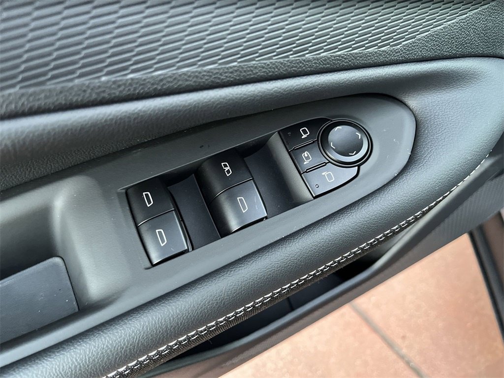 New 2026 Chevrolet Blazer EV LT FWD image 22