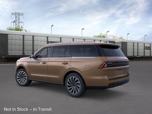 New 2026 Lincoln Navigator Black Label AWD/4WD image 5
