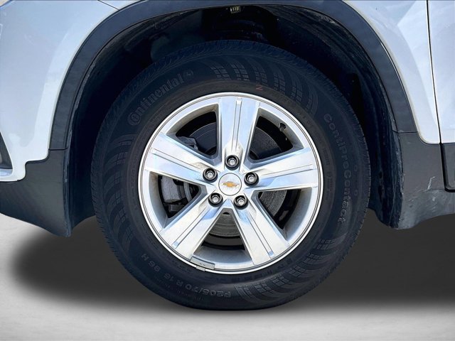 Used 2021 Chevrolet Trax LS w/ Tint and Cruise Package FWD image 10