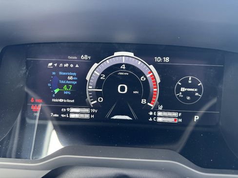 New 2026 Toyota Tundra Platinum AWD/4WD image 14