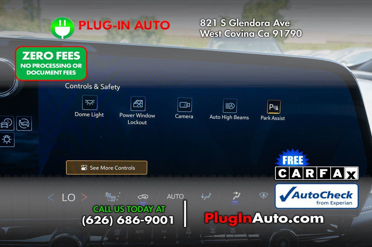 Used 2024 Chevrolet Blazer EV LT AWD/4WD image 32