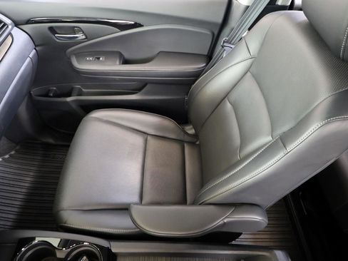 Used 2019 Honda Ridgeline RTL-E image 19
