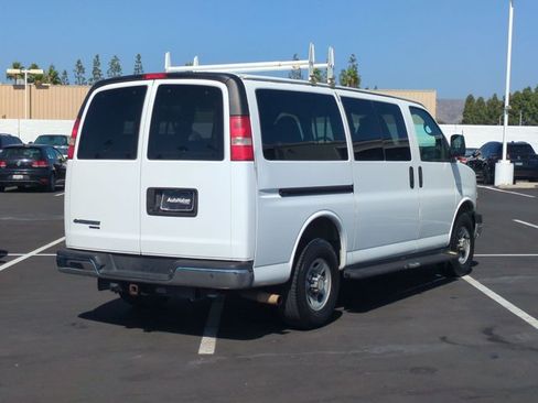 Used 2014 Chevrolet Express 3500 LT w/ LT Preferred Equipment Group RWD image 5