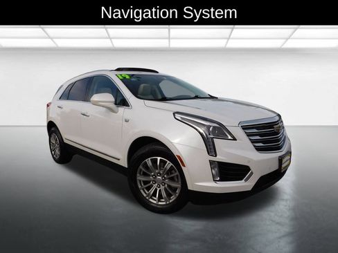 Used 2019 Cadillac XT5 Luxury image 1