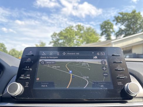 Used 2018 Honda Accord EX-L image 5