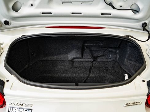 Used 2017 MAZDA MX-5 Miata Grand Touring image 27