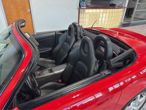 Used 2001 Honda S2000 image 30