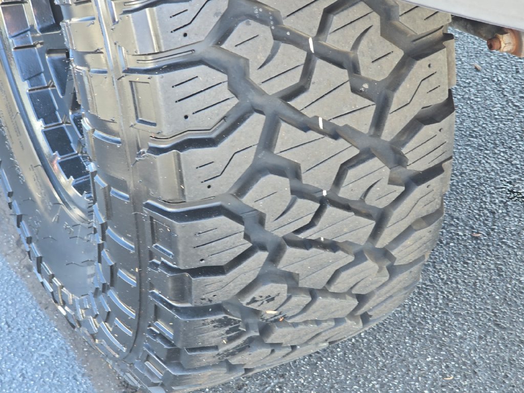 Used 2022 Jeep Gladiator Sport AWD/4WD image 23
