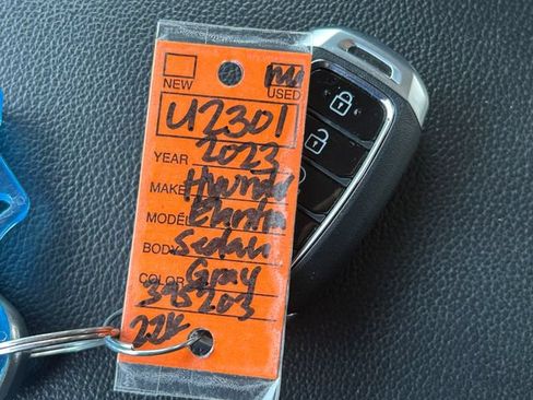 Used 2023 Hyundai Elantra SEL FWD image 35