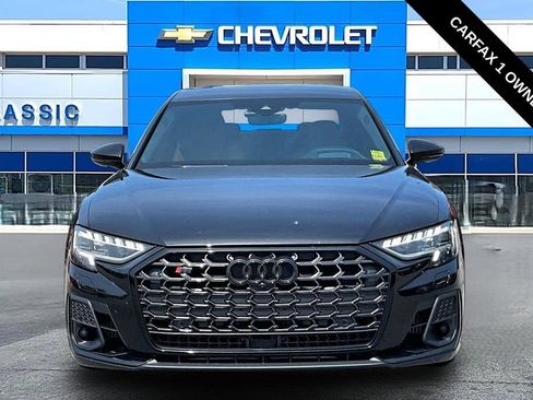 Used 2023 Audi S8 AWD/4WD image 18
