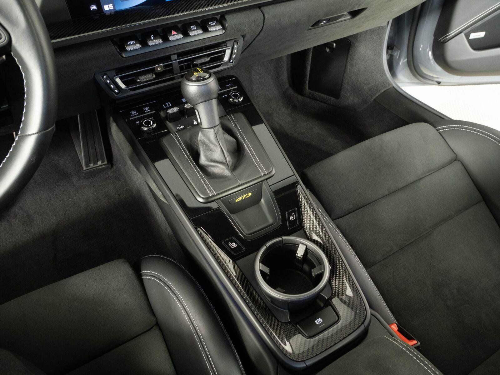 Used 2024 Porsche 911 GT3 RWD image 18