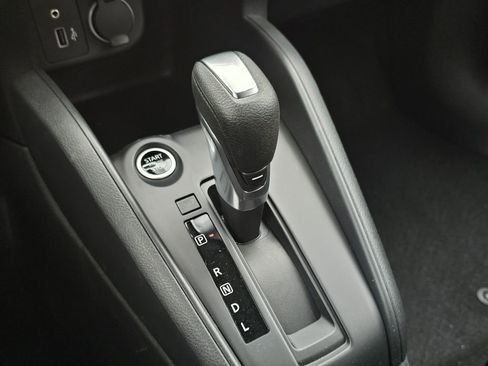 New 2025 Nissan Kicks Play S image 11