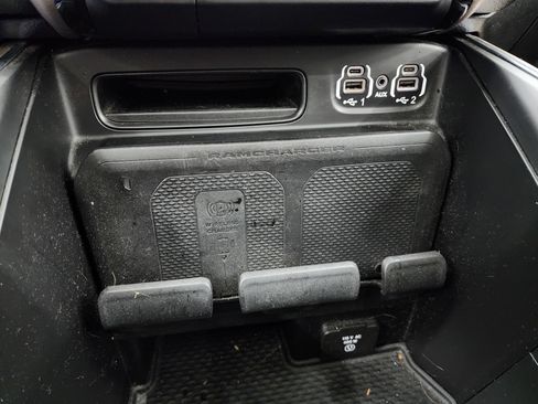 Used 2021 RAM 3500 Laramie image 50