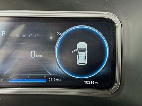 Used 2022 Hyundai Kona Limited image 39