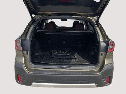 Used 2020 Subaru Outback Touring AWD/4WD image 7