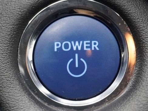 Used 2016 Toyota RAV4 XLE w/ Convenience Package AWD/4WD image 17