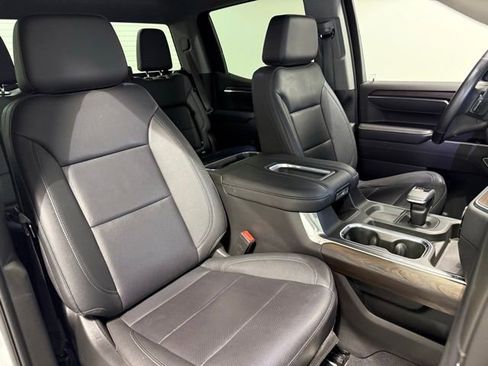 Used 2022 GMC Sierra 1500 SLT AWD/4WD image 31
