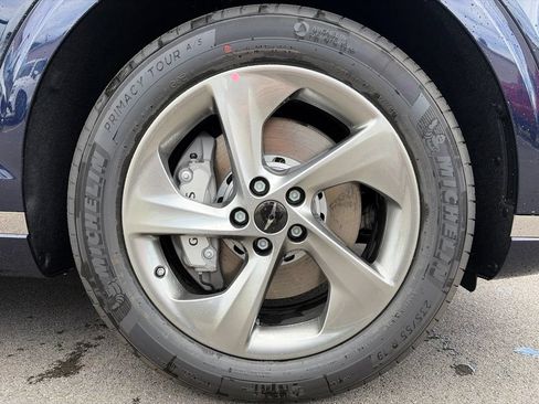 New 2026 Genesis GV70 2.5T Advanced AWD/4WD image 5