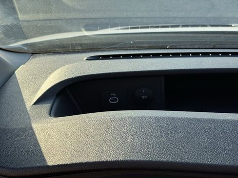 Certified 2023 Ford Transit 350 XLT image 23