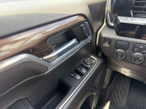 Used 2023 Chevrolet Silverado 1500 LT w/ Protection Package RWD image 12