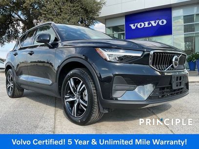Certified 2025 Volvo XC40 B5 Core