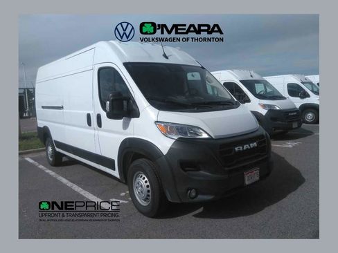 Used 2025 RAM ProMaster 2500 w/ Convenience Group FWD image 1