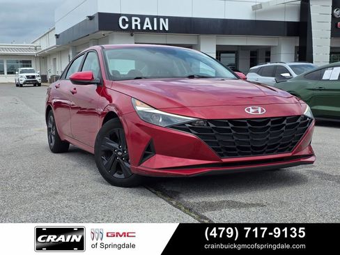 Used 2021 Hyundai Elantra SEL FWD image 1