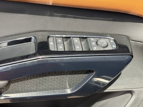 New 2026 Nissan Pathfinder Platinum AWD/4WD image 17