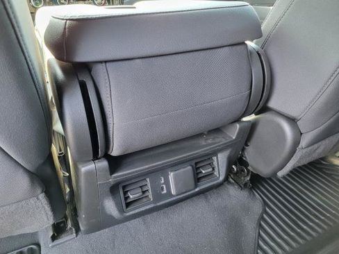 Used 2024 Chevrolet Silverado 1500 LT AWD/4WD image 28