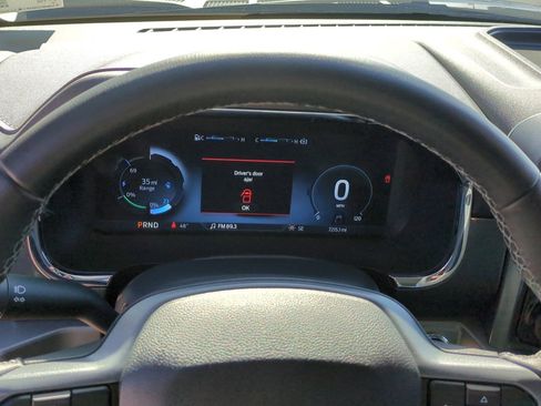 Used 2024 Ford F150 Lightning XLT image 18