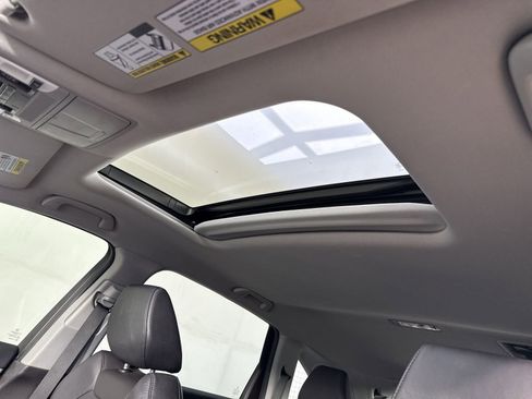 Used 2016 Acura MDX SH-AWD w/ Technology Package image 18