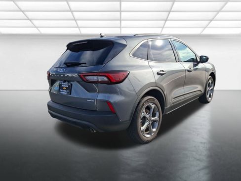 Used 2025 Ford Escape ST-Line image 3