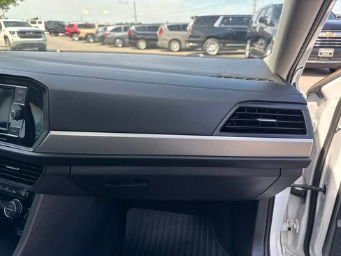 Used 2019 Volkswagen Jetta S FWD image 16