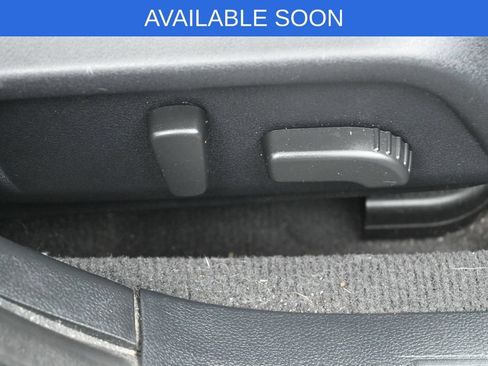 Used 2018 Subaru Outback 3.6R Touring AWD/4WD image 40