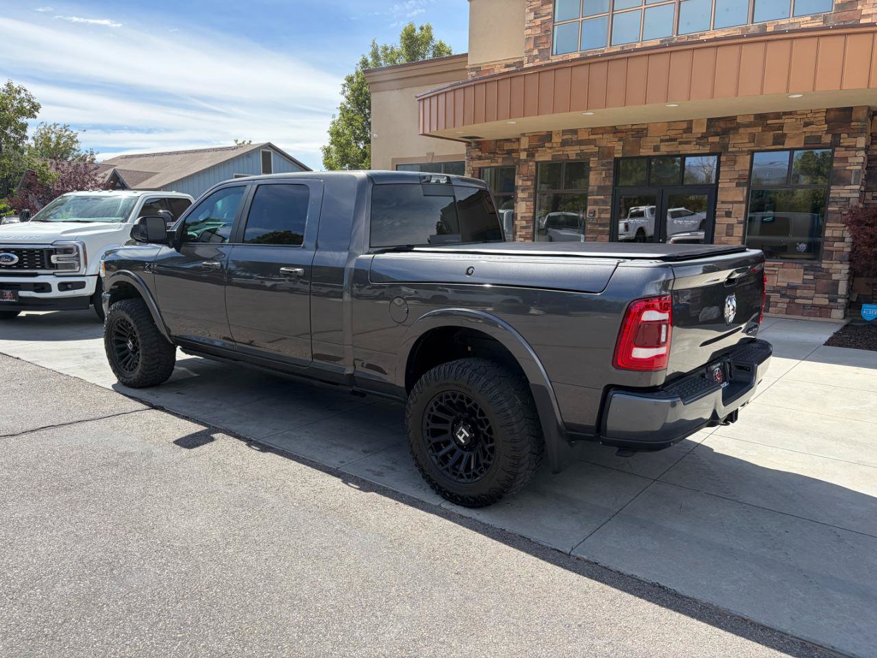 Used 2022 RAM 3500 Limited AWD/4WD image 31