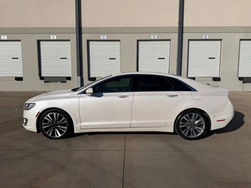 Used 2020 Lincoln MKZ Reserve w/ Elements Package image 6