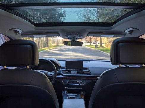 Used 2018 Audi Q5 2.0T Premium Plus w/ Premium Plus Package image 18