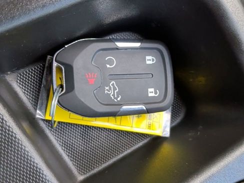 Used 2020 Chevrolet Silverado 1500 LT w/ Texas Edition image 49