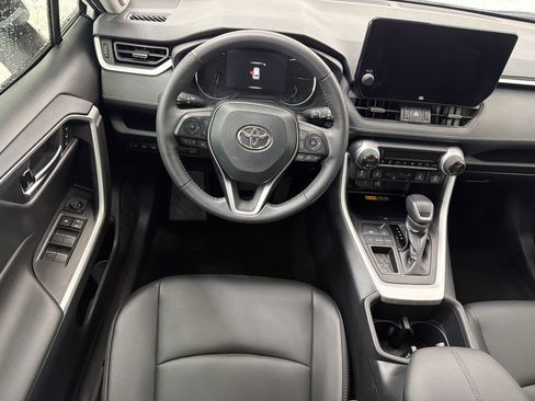 Used 2025 Toyota RAV4 XLE Premium w/ Weather Package FWD image 4