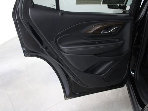 Used 2020 GMC Terrain Denali w/ Denali Premium Package image 27