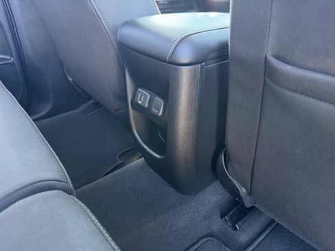 Used 2020 GMC Canyon SLE w/ Driver Alert Package AWD/4WD image 20