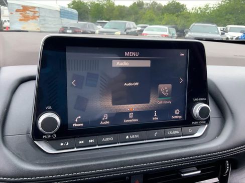 Used 2021 Nissan Rogue SL AWD/4WD image 32