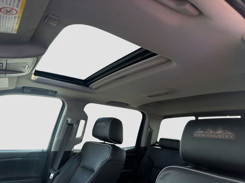 Used 2018 Chevrolet Silverado 3500 High Country w/ Duramax Plus Package image 24