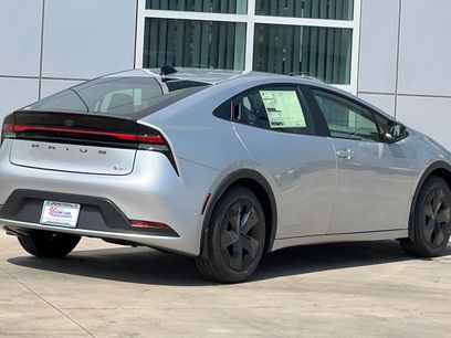 New 2026 Toyota Prius LE