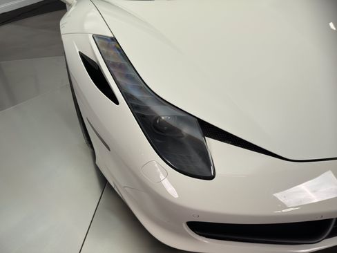 Used 2013 Ferrari 458 Spider RWD image 35