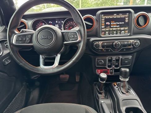 Certified 2020 Jeep Gladiator Mojave image 24