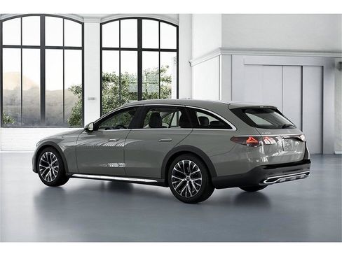 New 2026 Mercedes-Benz E 450 4MATIC All-Terrain Wagon image 30