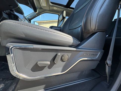 Used 2023 Ford F250 Lariat w/ Lariat Ultimate Package image 21